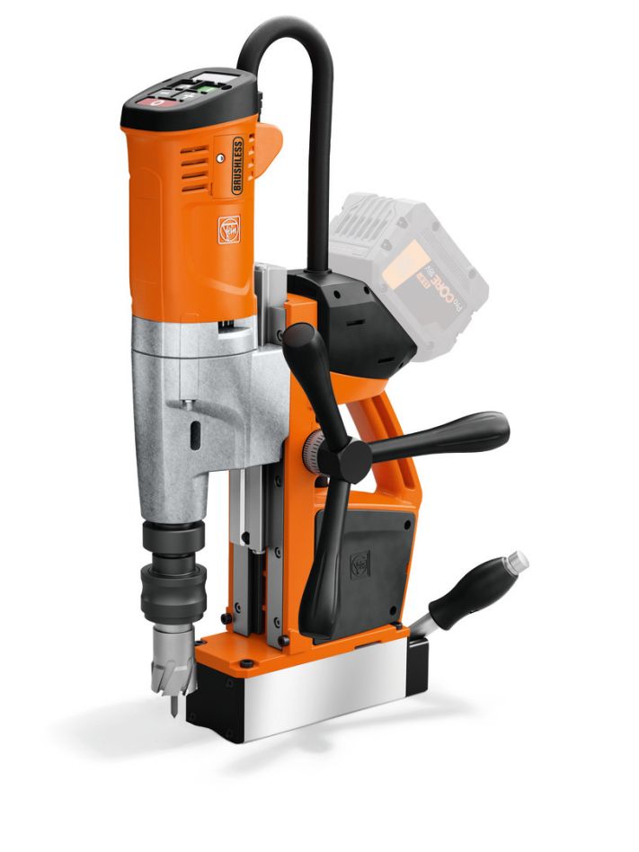 Fein 71700461000 AKBU 35 PMQW AS Carotteuse magnétique sans fil avec batterie et chargeur en mallette